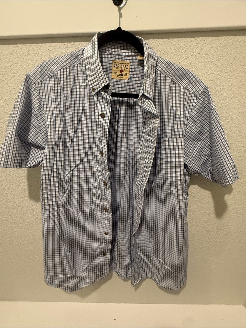 RedHead Men's Short-Sleeve Button-Down Plaid Shirt - Blue & White